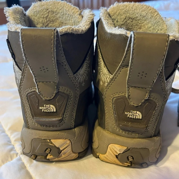 THE NORTH FACE Hydroseal primaloft Hiking Ankle Boots Lace-up Sz 6 - Picture 5 of 10